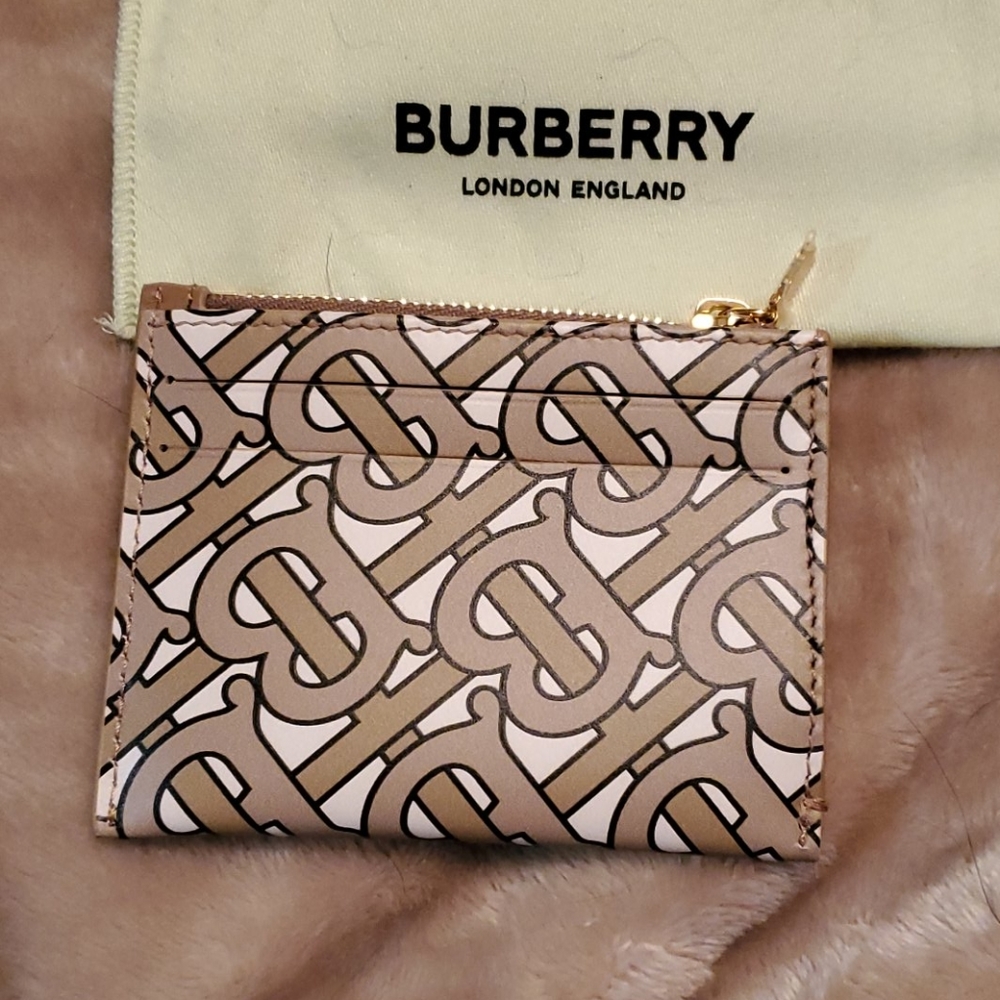 Burberry Wallet - Picture 2 of 3
